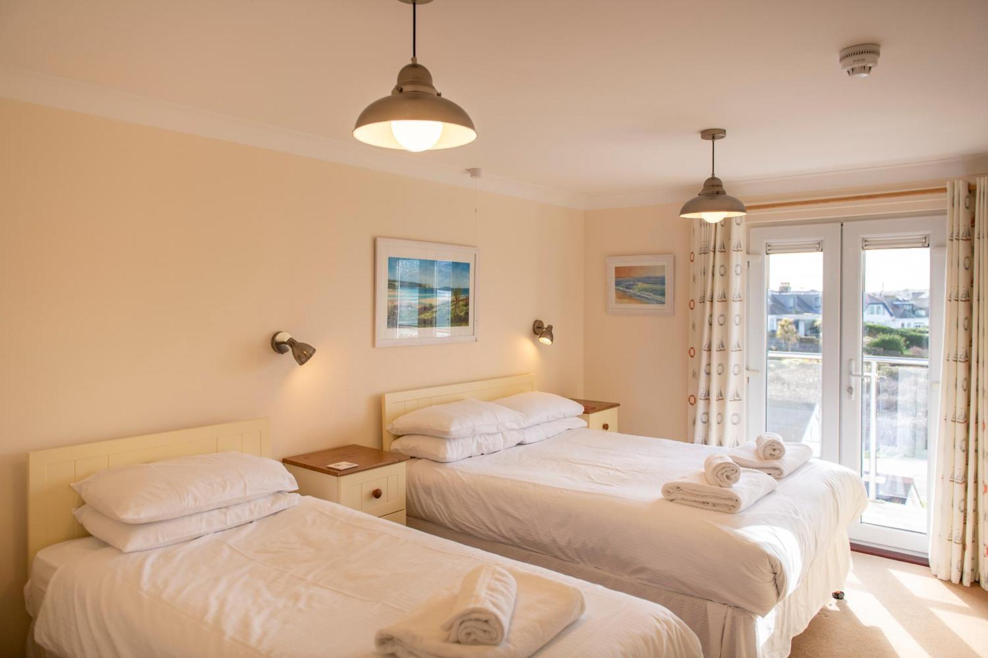Sandy Bay Apartment, St Ives Bay, Hayle Ngoại thất bức ảnh